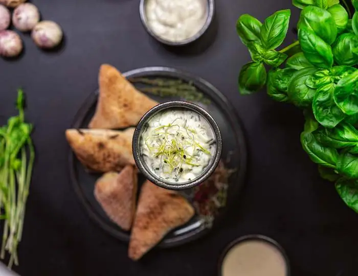 Antipasti und Dips aus der Lugacci-Küche